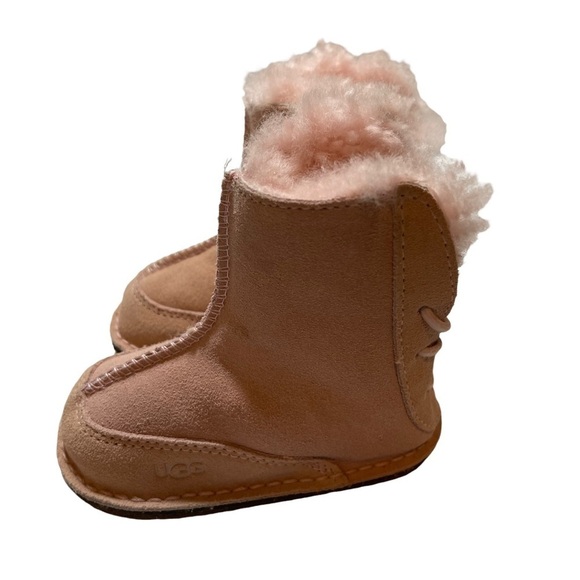 UGG Girl Boots Size M - Picture 5 of 8